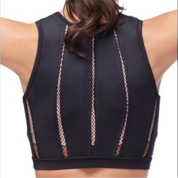 Good American Mixed Mesh Black Athletic Crop Top - Picture 2 of 10